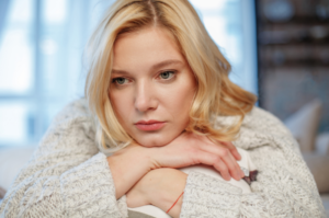 How to Manage Bipolar Mood Swings (Practical Daily Tips)